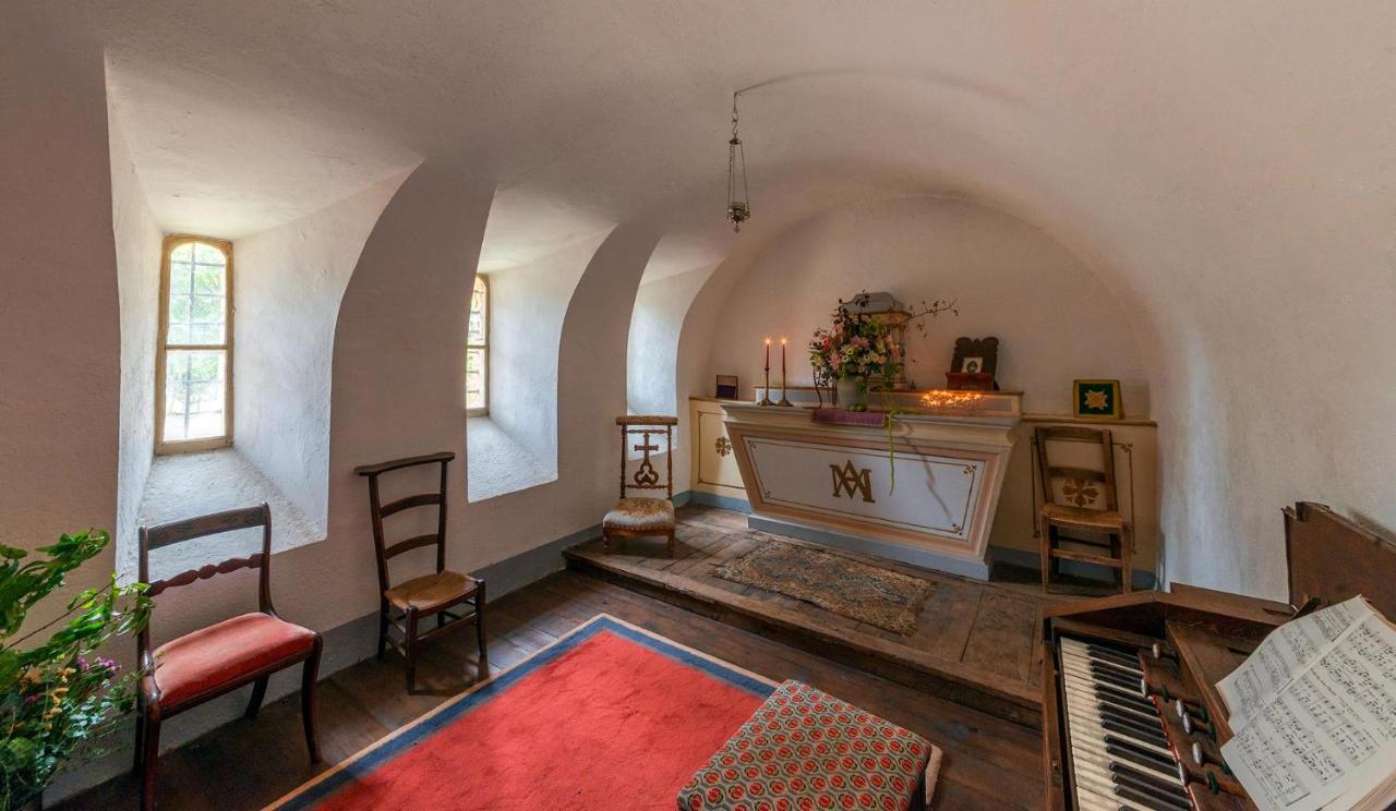 Chateau Garinie 15Th Century Medieval Castle In The South Of France Lugan  Dış mekan fotoğraf