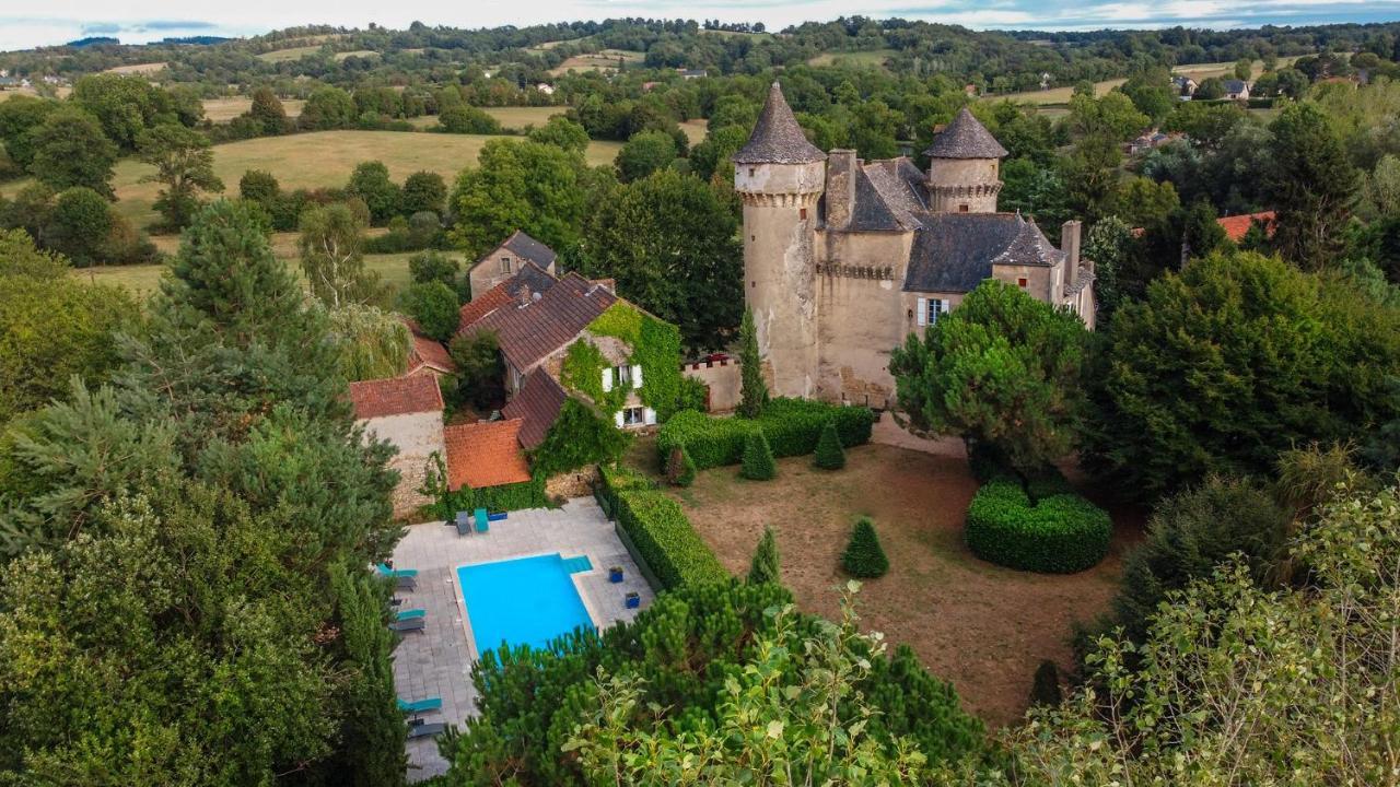 Chateau Garinie 15Th Century Medieval Castle In The South Of France Lugan  Dış mekan fotoğraf