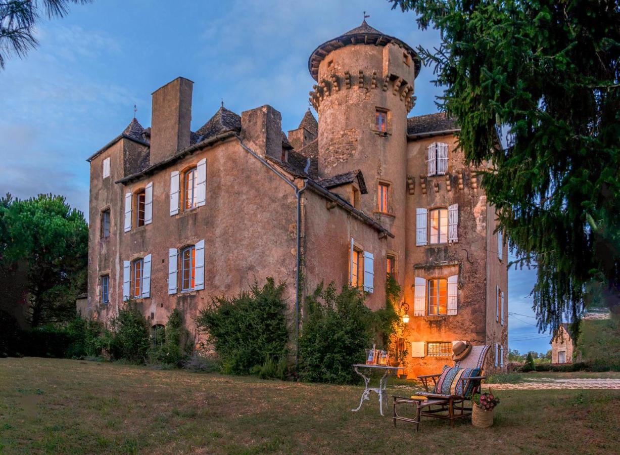 Chateau Garinie 15Th Century Medieval Castle In The South Of France Lugan  Dış mekan fotoğraf