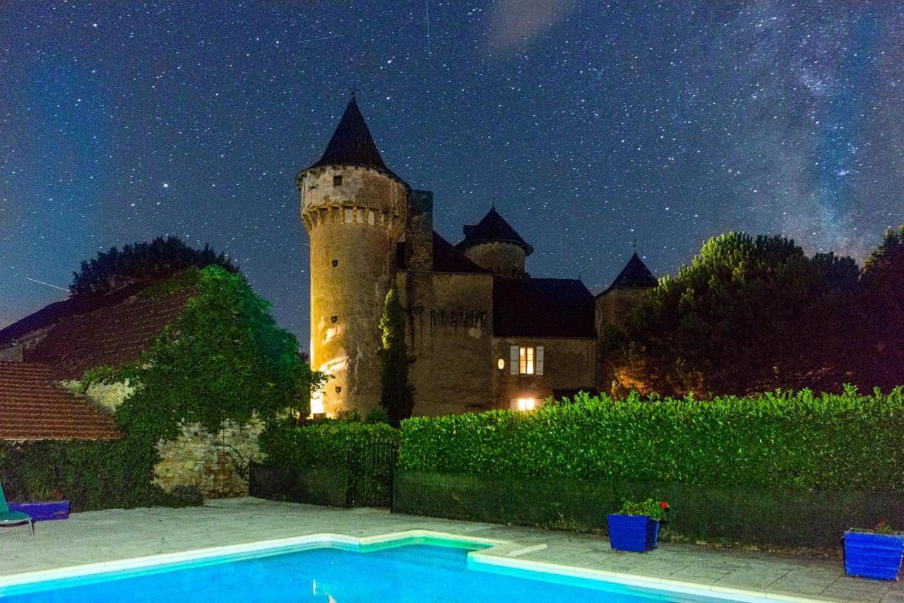 Chateau Garinie 15Th Century Medieval Castle In The South Of France Lugan  Dış mekan fotoğraf